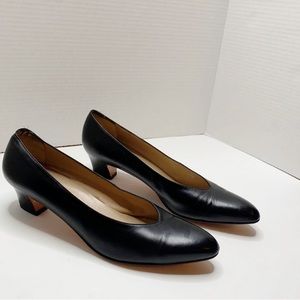 Salvatore Ferragamo Women Shoe 340 Black Leather Heel Size 10.5 AAA